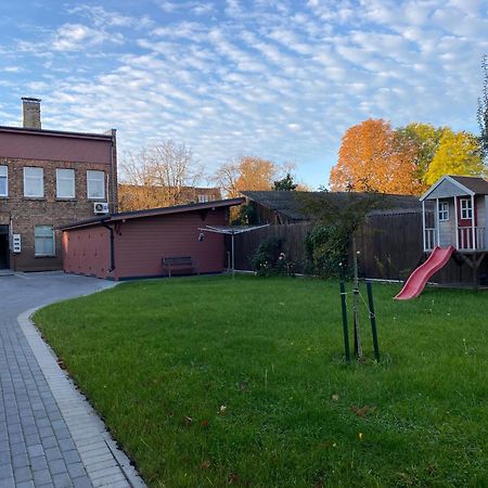 Apartamento Karla Iela Ventspils Exterior foto